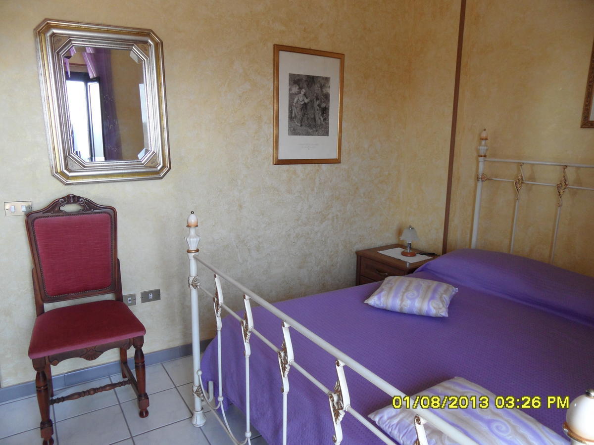 Bed & Breakfast Garrupa Marcellinara Pokoj fotografie